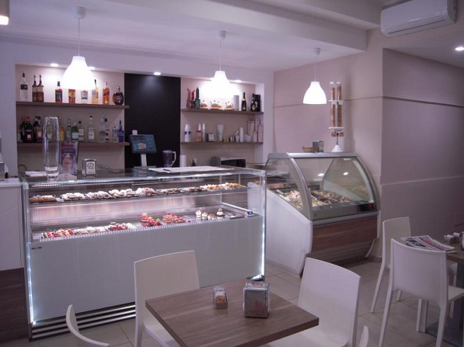 Bar Pausa Cafè - Barcellona P. di G.