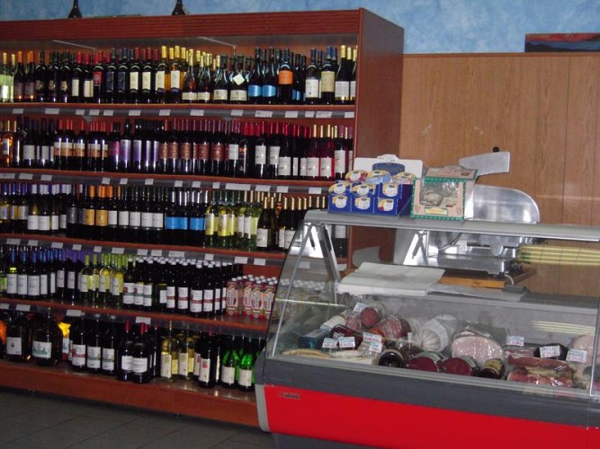 Minimarket - Stromboli