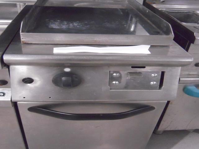 FRY TOP A GAS